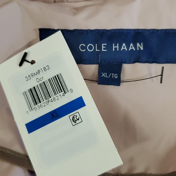 Cole Haan Packable Hooded Raincoat - Picture 10 of 11